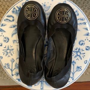 Tory Burch Caroline Flats Black size 6.5